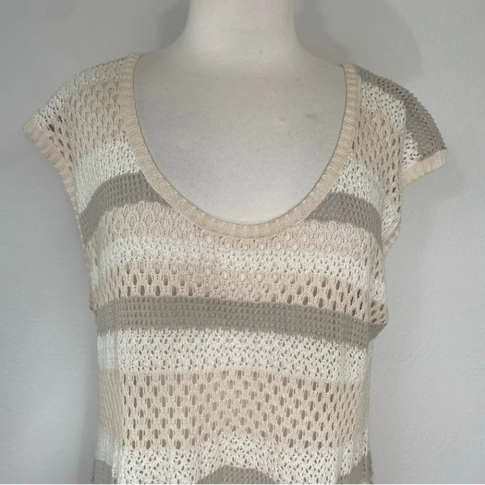 Free People Women's Cream Gray Knit Tunic Sweater Size Large Boho Beach Coastal